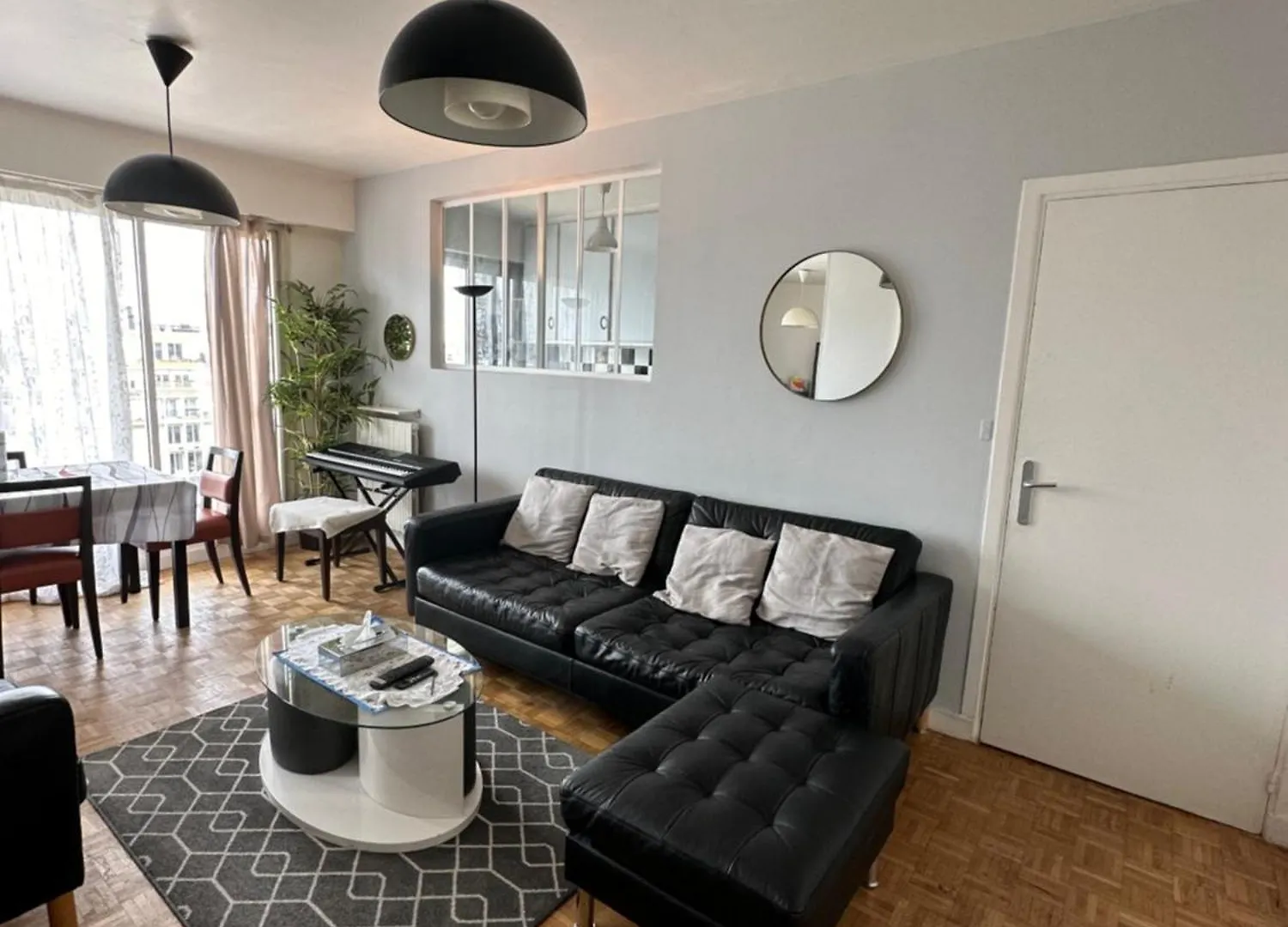 Tour Eiffel - Paris Apartment France